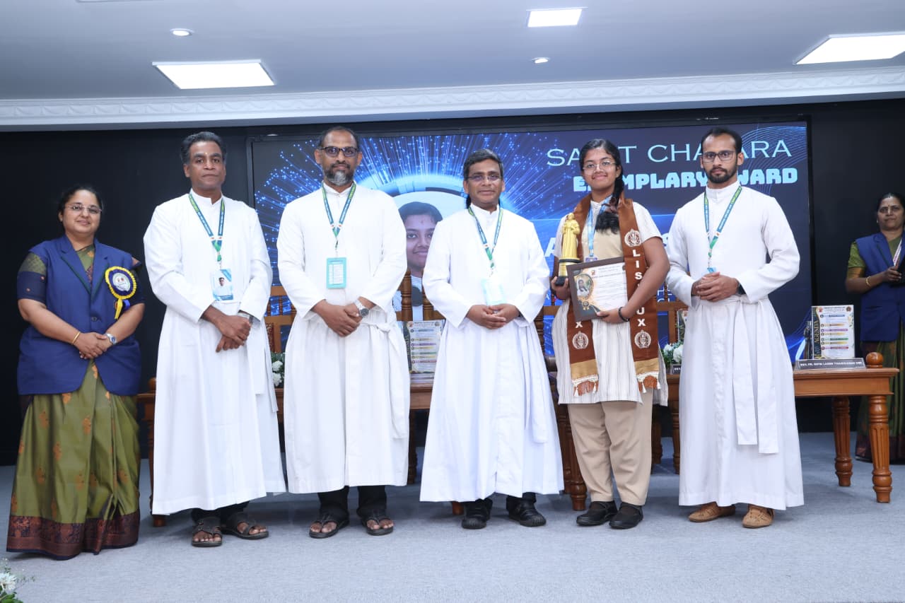 Student Exemplar Award – Akhila Sree of Grade 12